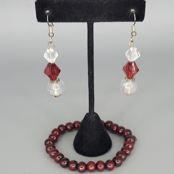 Plastic Clear and Burgundy Dangle Earrings and Burgundy Wooden Stretch Bracelet - Picture 1 of 9